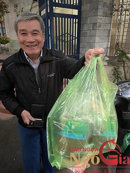 Giò Ngựa Bạch NGÔ GIA Loại Ngon Nhất Tại Hà Nội Giao Ngay 30 Giò ngựa 2